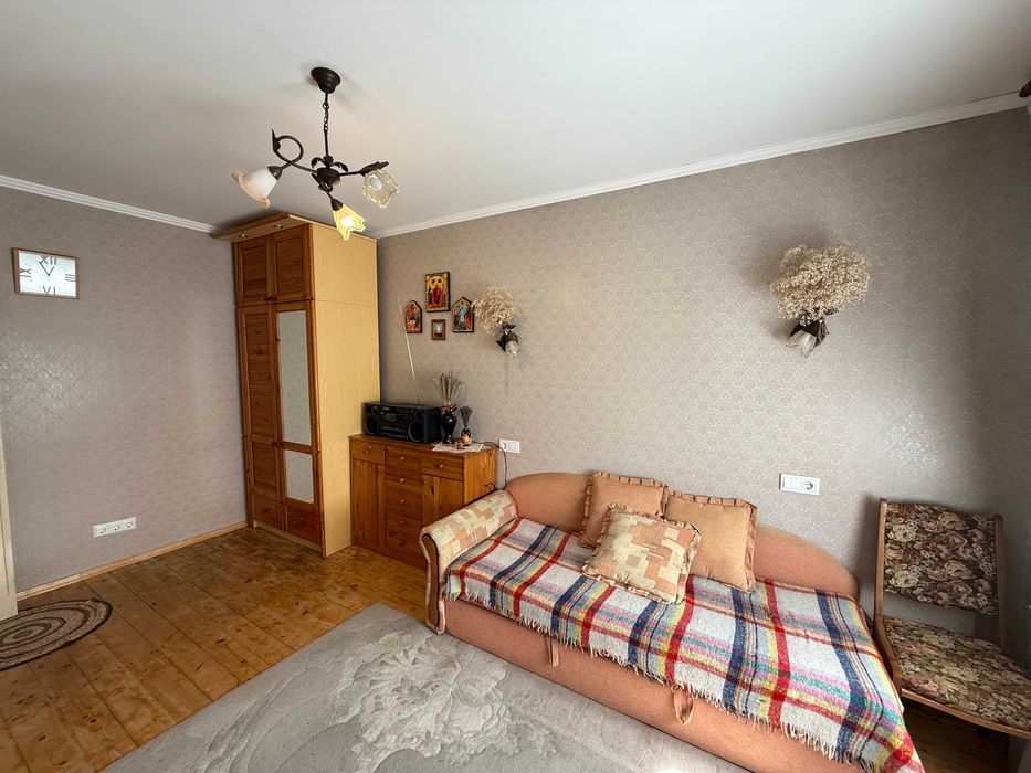 Продаж двоповерхового садового будинку в с.Коржі Є ВІДЕООГЛЯД