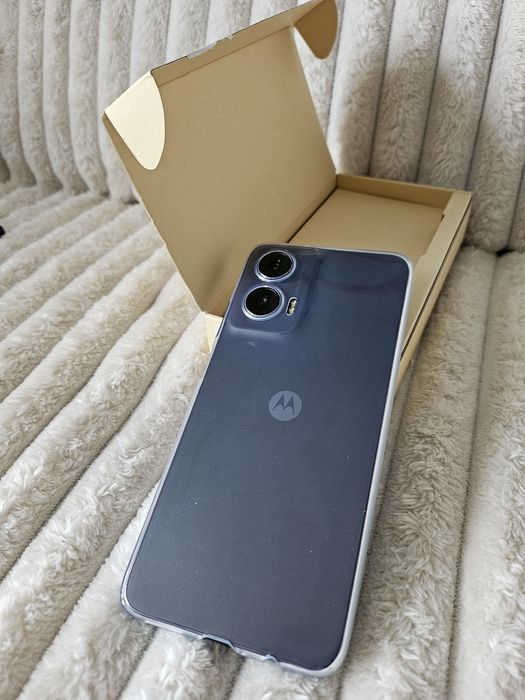 Motorola g35 5g nowa, jeszcze z naklejką