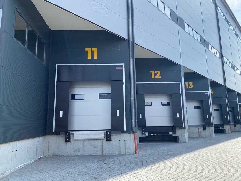 Морозильна камера по вул. Пластова БЕЗ КОМІСІЇ.