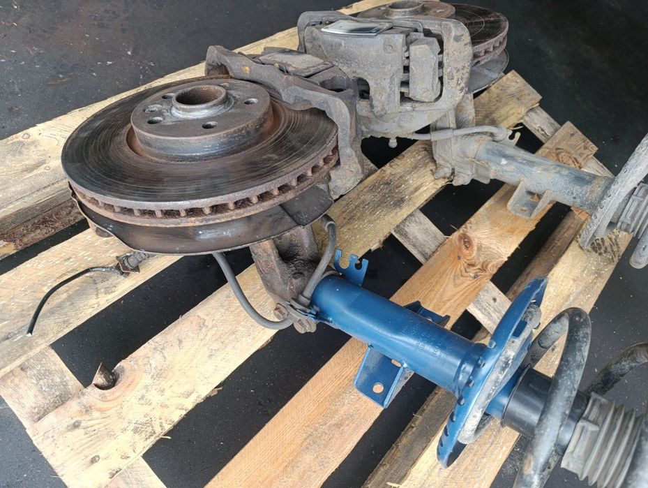 Tarcze 330 zaciski BiTDI CFCA zwrotnice kompletne VW t5 t6