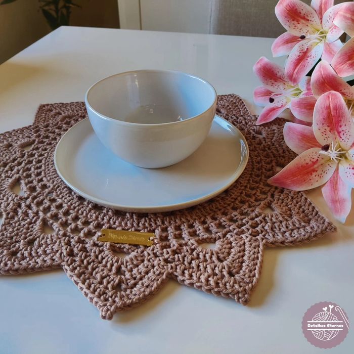 Peças em crochê feitas à mão