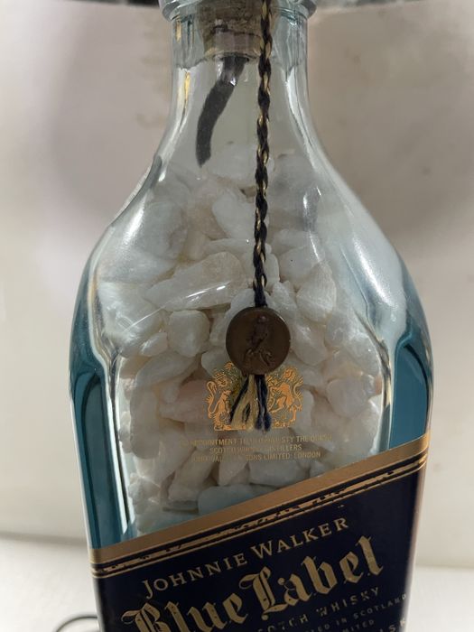 Candeeiros de garrafas