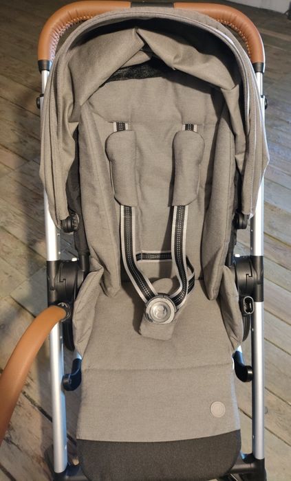 Cybex Balios S Lux  kolor Soho Grey na srebrnej ramie jak nowy+gratisy
