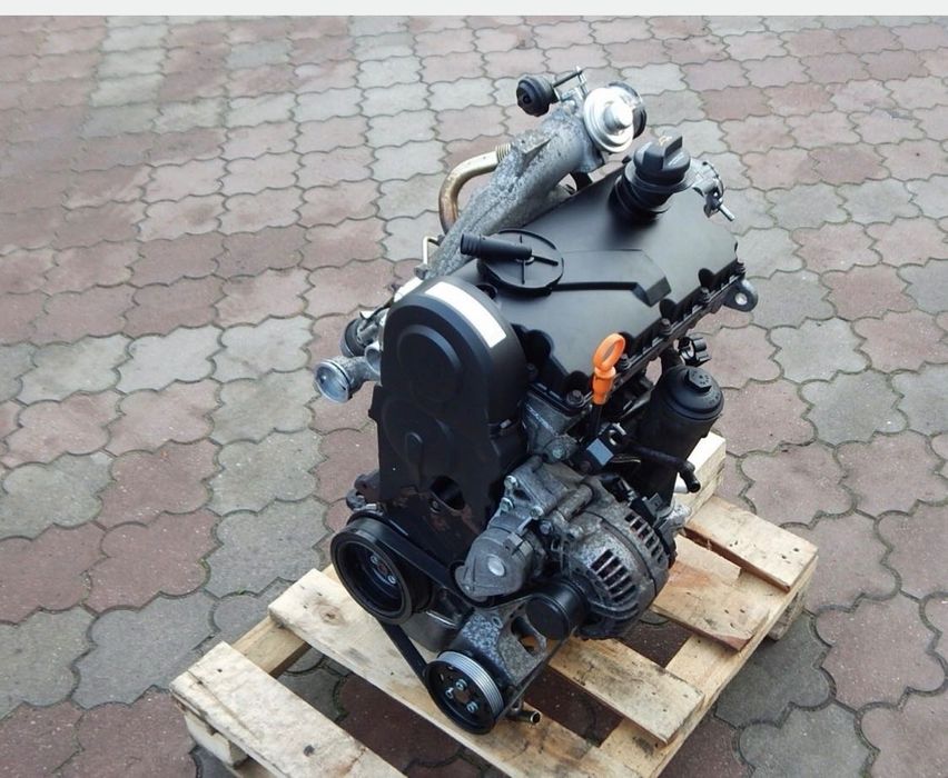 Silnik  1.9 TDI Vw T5 Axb Axc Kompletny 197 TYŚ KM