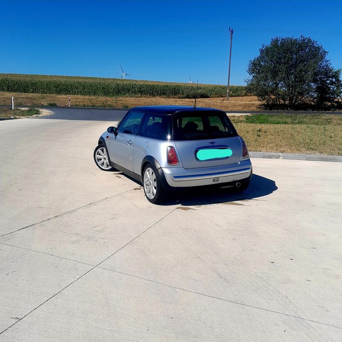 Mini Cooper, panorama, szyberdach, benzyna 116km.2001r.