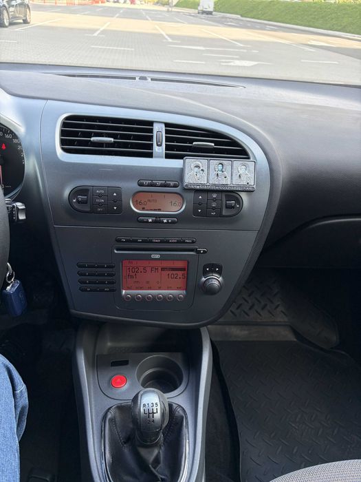 SEAT Leon STYLE 1.6 102 к.с.