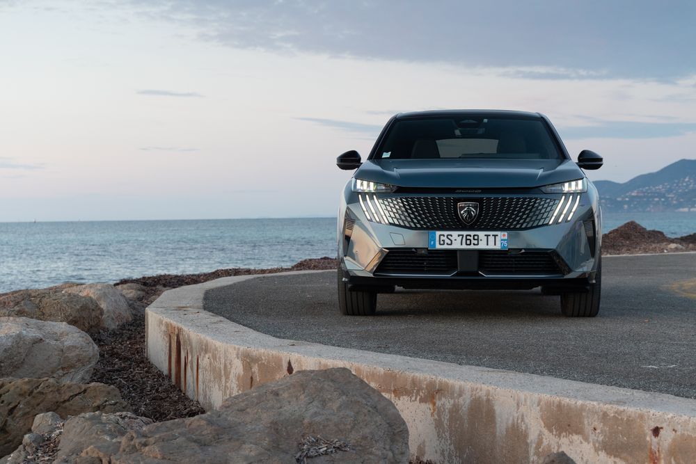 Peugeot 3008 1.6 Plug-in Hybrid Allure e-DCS7 foto 4