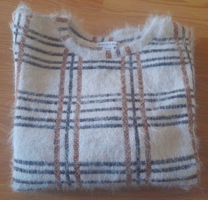 Primark T-Shirt (New): Size 9–10 Years