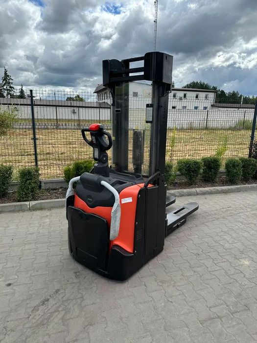 Toyota SPE160  Toyota SPE160, Stan wózka bardzo dobry