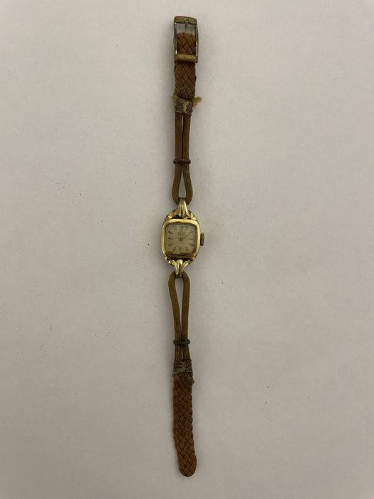 Продам вінтажний годинник, механіка, 20 мікрон, 15 rubis.