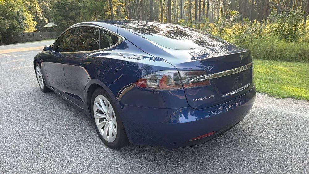Tesla Model S P100D      2016