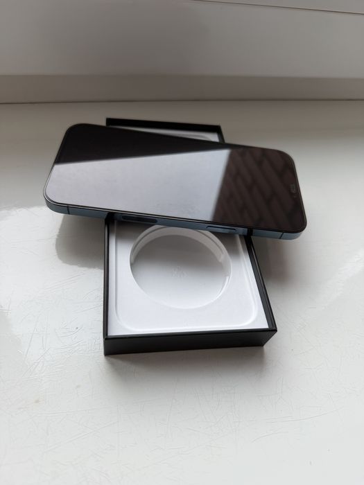 Продам Iphone 12 Pro max, Айфон 12 про макс