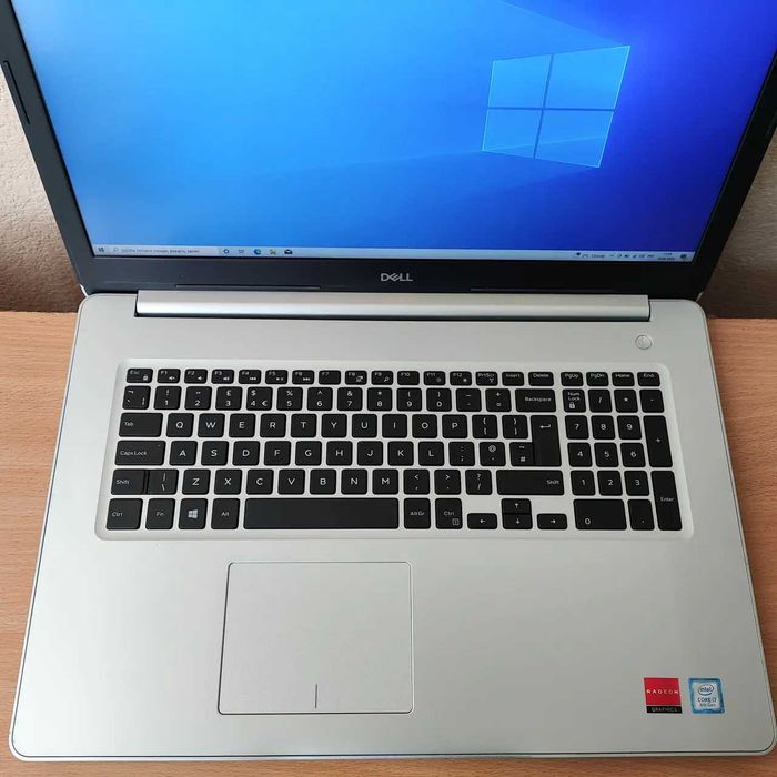 Супер варіант! Dell Inspiron 17 5770 i7-8550U + 4GB графіка — Великий екран