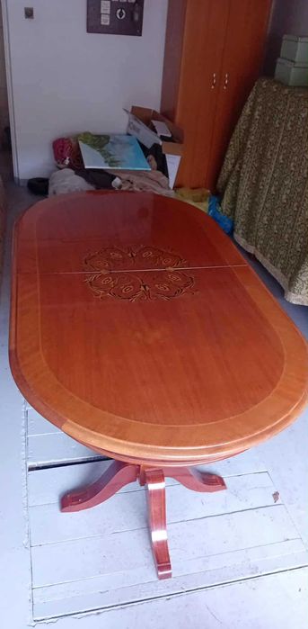 Stół 170/240x90 z krzesłami.