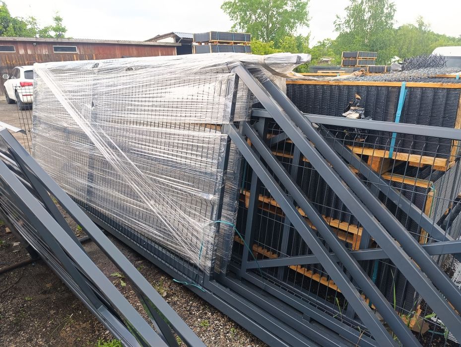 Ogrodzenie panelowe 153cm z podmurówką- Szczytno