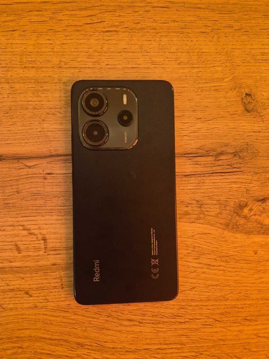 Atrapa telefonu redmi note 14
