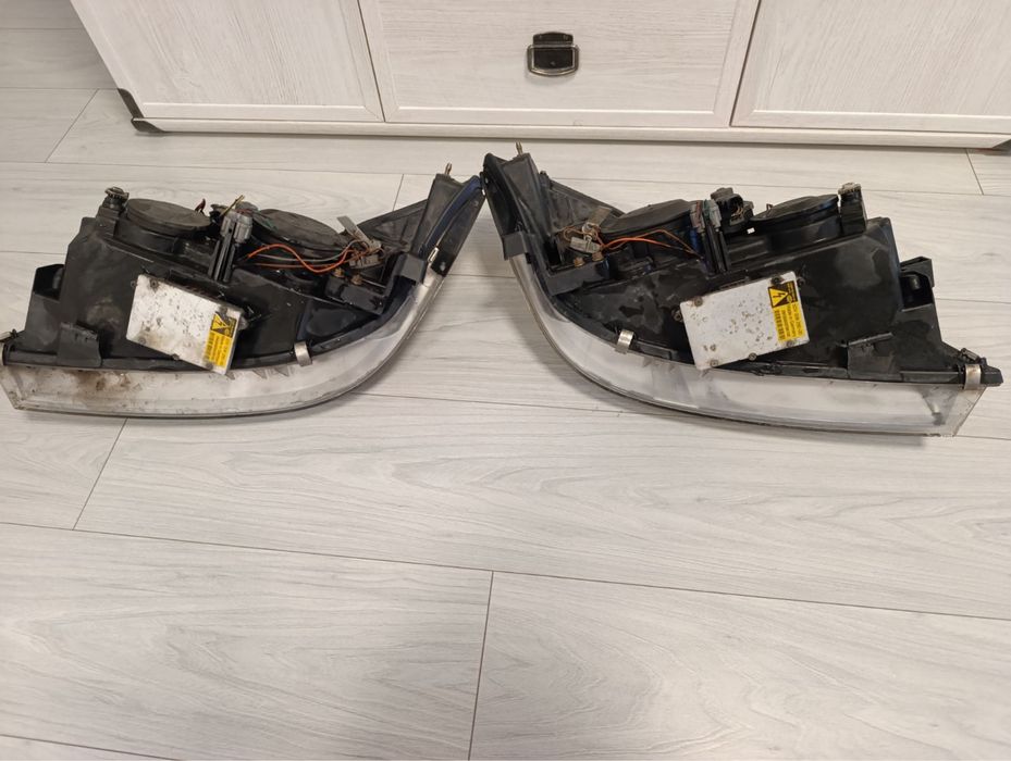 Фари ксенон  Nissan primera p12 оригінал