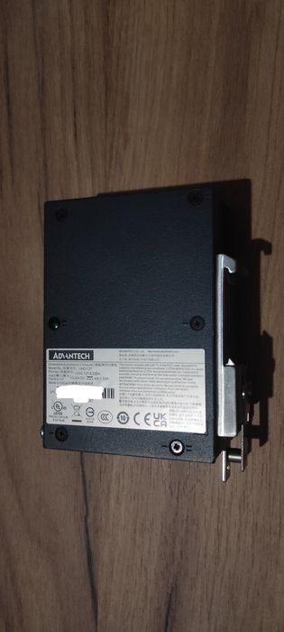 Komputer Przemysłowy Advantech UNO-127 | Intel Atom x6413E | 8GB RAM | 64GB eMMC + Zasilacz Mean Well 24V