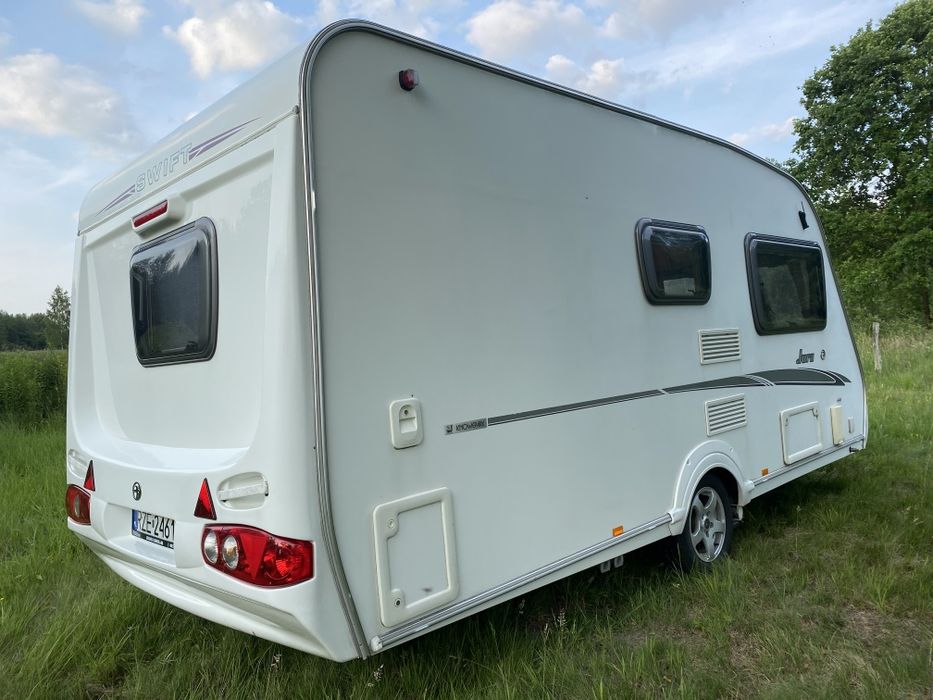 Przyczepa kempingowa Swift Jura 2008 MOVER + PRZEDSIONEK