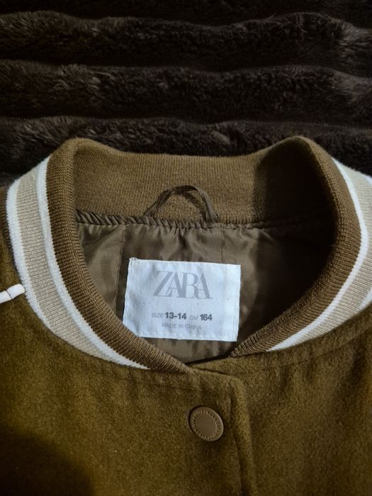 Продам демісезонний  бомбер Zara