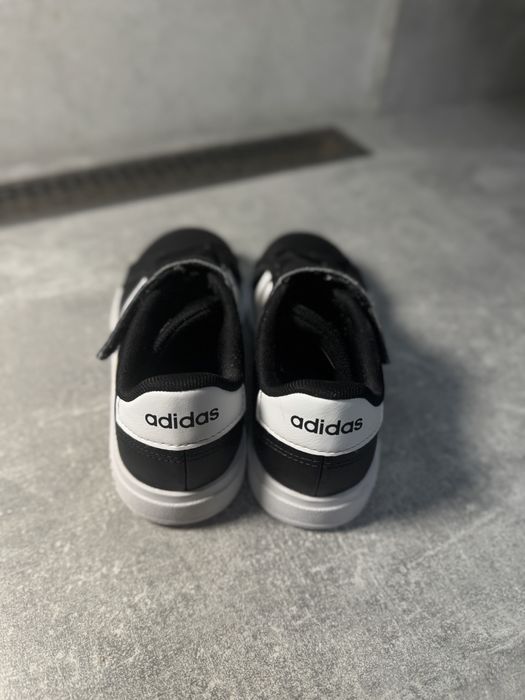 Кеди adidas розмір 30
