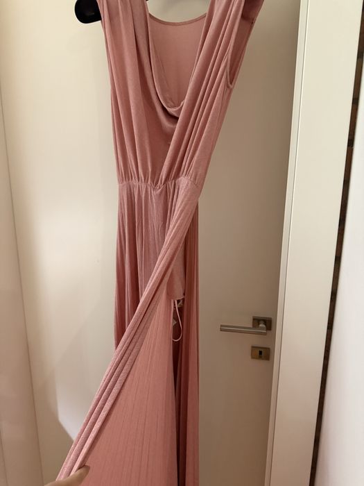 Sprzedam elegancka sukienke Elisabetta Franchi