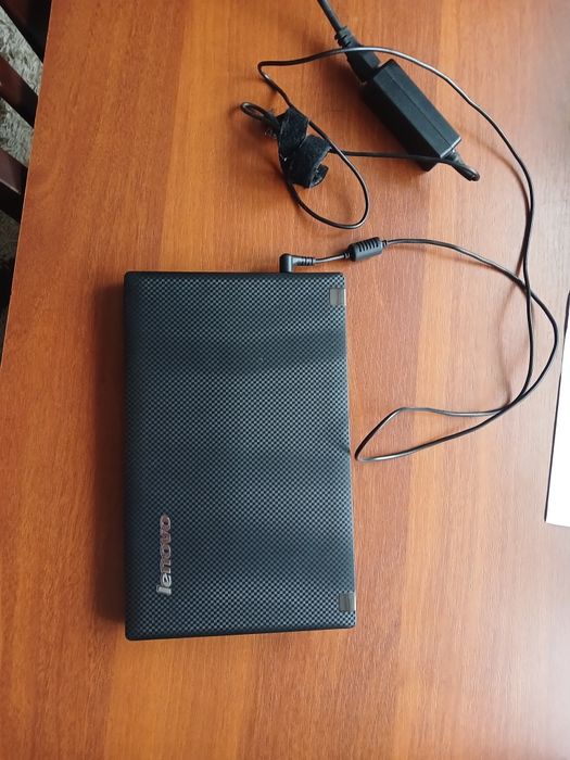 Нетбук Lenovo S10-3