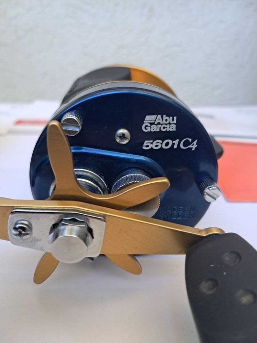 Комплект Мультиплікаторна котушка Abu Garcia та вудлище SALMO