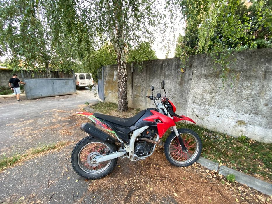 Loncin 250 кубів