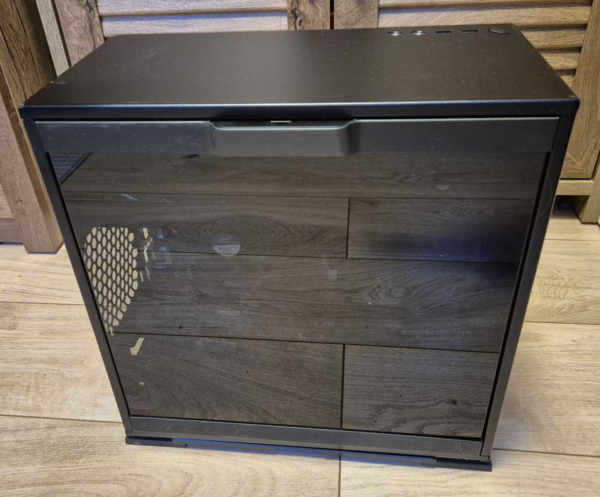 Komputer stacjonarny do gier i pracy – i7 / GTX 1050 Ti / 16 GB RAM / SSD 500 GB