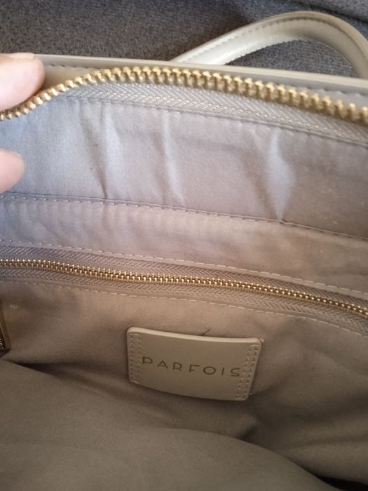 Vendo 4 bolsas de senhora como novas