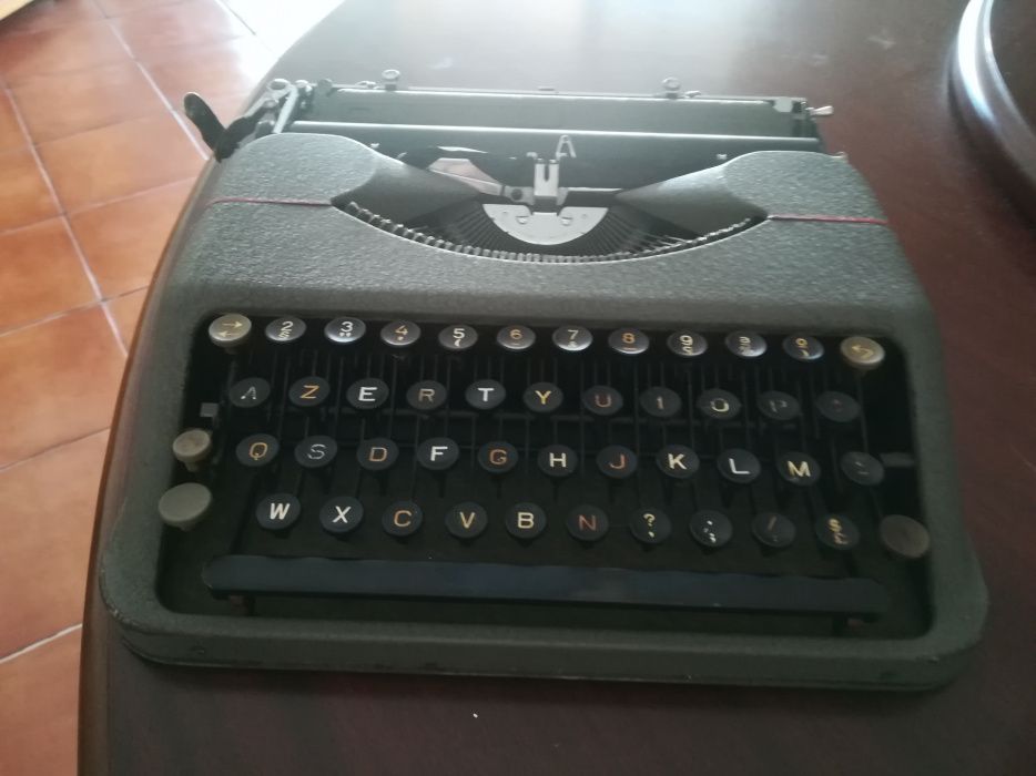 Maquinas de calcular e escrever