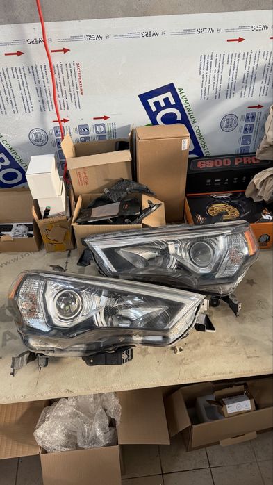 Фари Toyota 4runner 2013-2024