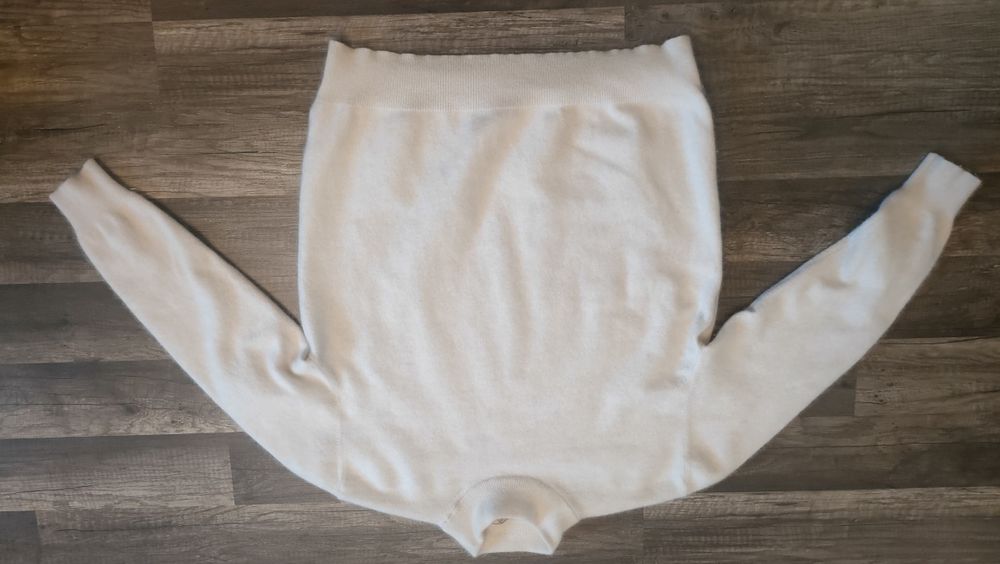 klasyczny, prosty sweterek The Cashmere Company 100% kaszmir M/S
