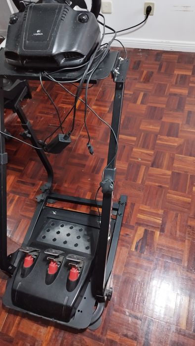 Volante Logitech G27 c/ suporte