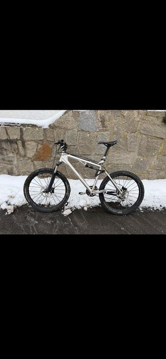 Rower downhill ghost