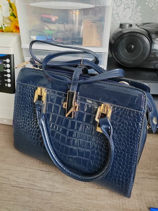 Elegancka damska torebka nowa