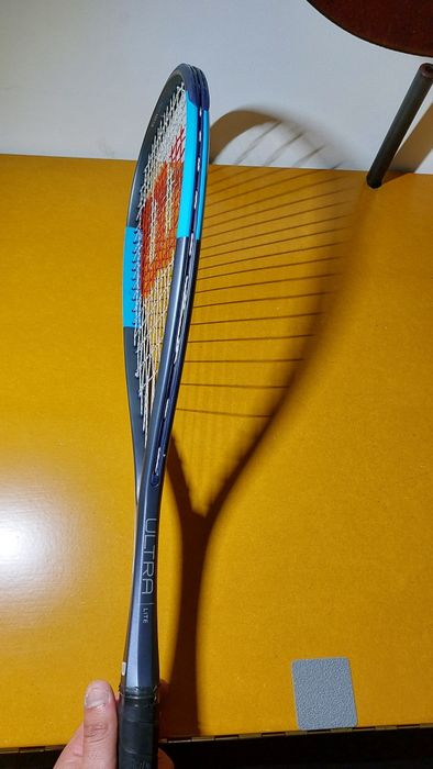 Vendo raquete de Squash em ótimo estado