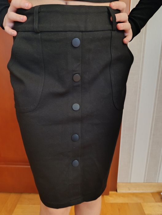 Sprzedam elegancką spódnicę DSKELM JEANS