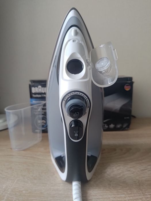 Праска BRAUN TexStyle 7 Pro SI 7149 WB 2900W
