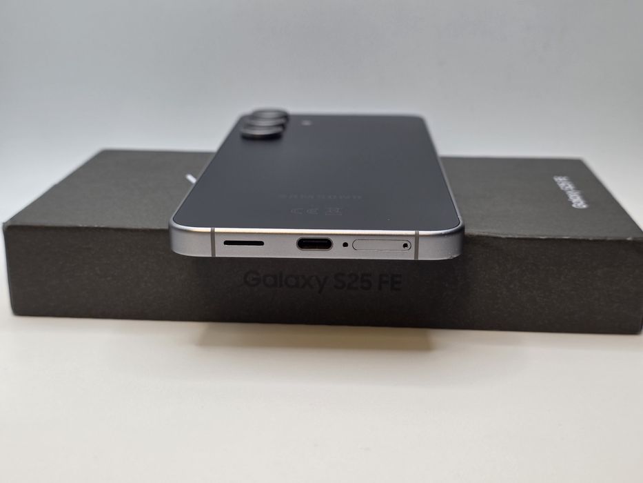 Продам Samsung S25fe 128gb