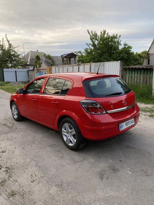 Опель Астра 1.6 газ 2012 рік