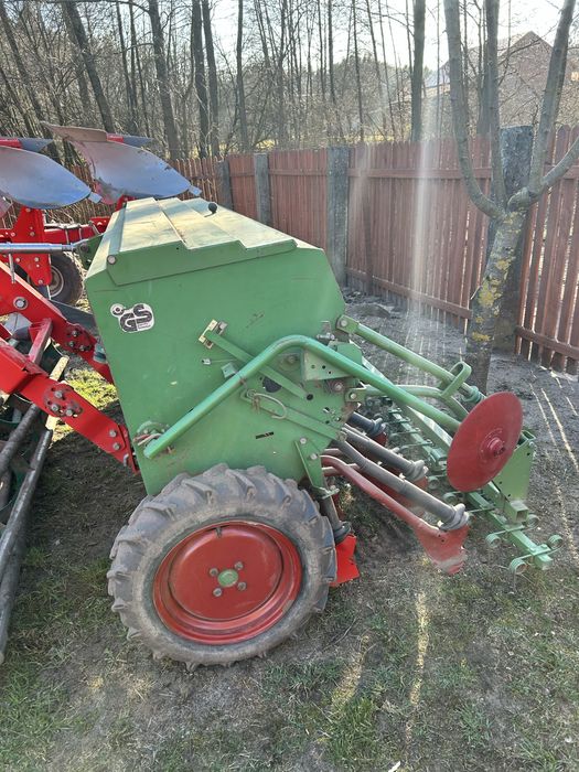 Siewnik zbożowy hassia dkl 250 2,5m