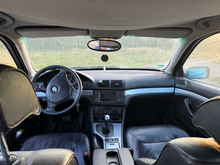 BMW e39 535i sedan V8 LPG