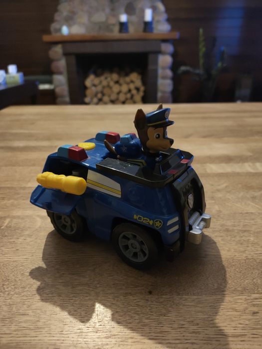 Psi patrol Chase pojazd i piesek