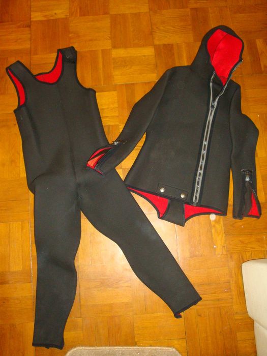 Гидрокостюм BORA-BORA , размер 48-50 ( S-M ) , толщина 6+6 mm