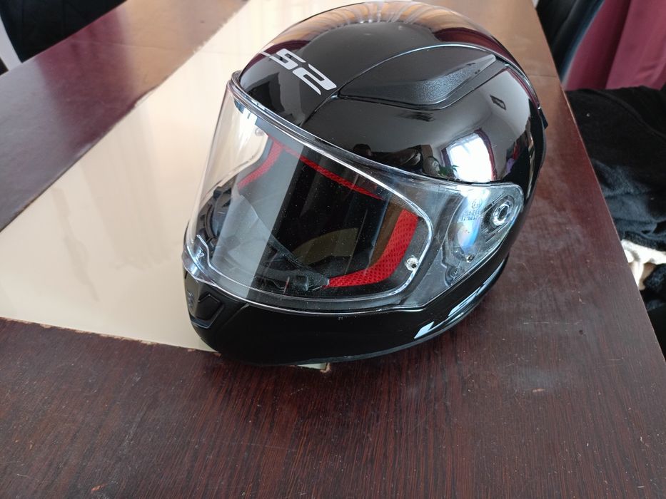 Sprzedam kask LS2
