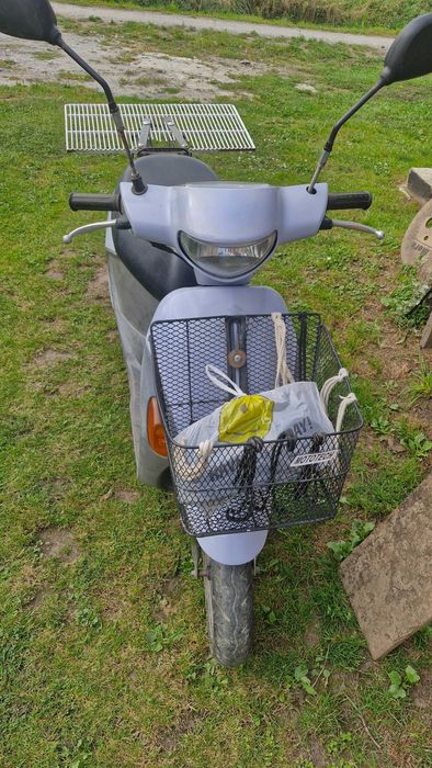 Скутер,мопед SUZUKI LETS 4