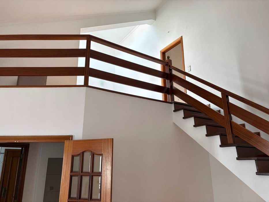 Arrenda-se, Apartamento 4 assoalhadas, Portais da Arrábida