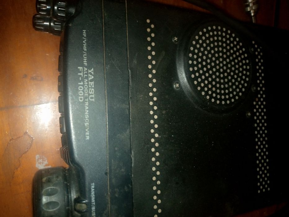 Радіостанція FT-100